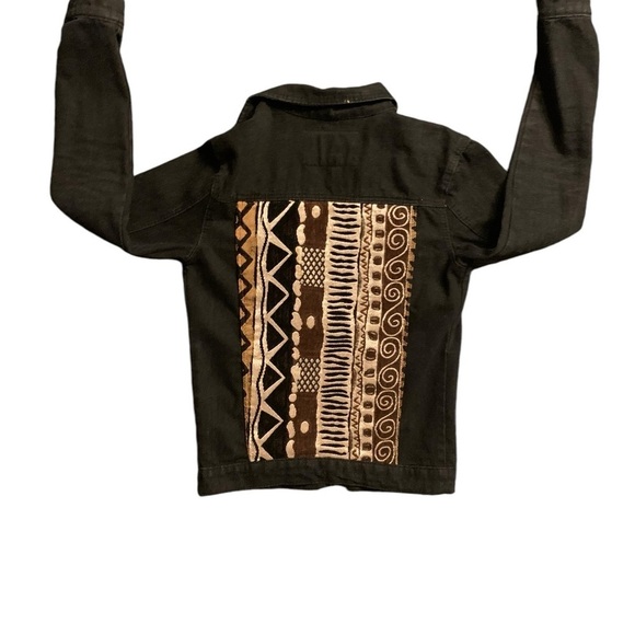 Denim Jacket Womens Southwest Aztec Print Boho Black Jean Coat Medium? - Picture 7 of 10